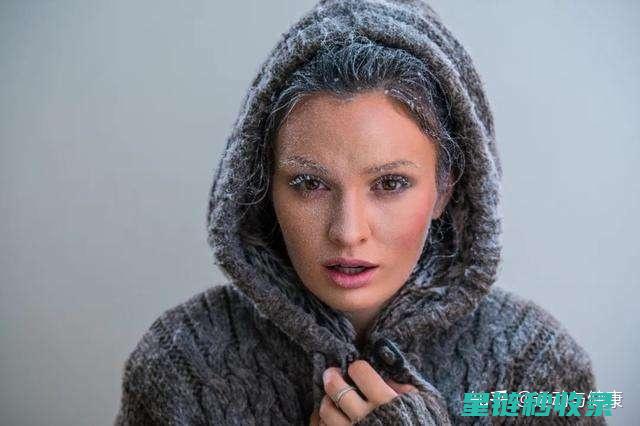 深入解析冻疮成因，掌握预防冻疮的全面攻略 (冻疮解释)