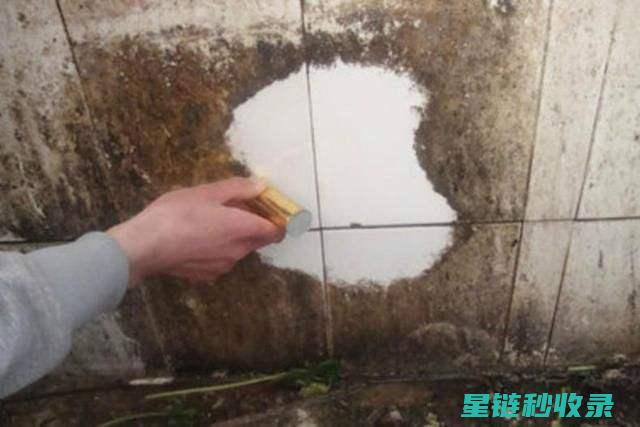 浴室瓷砖油渍去除：简单几步轻松搞定 (浴室瓷砖油渍如何去除)
