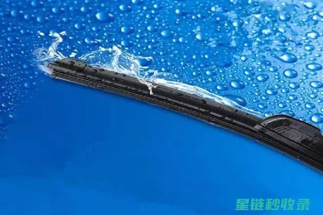 雨刮器上有了灰尘？这个清洁方法太管用！ (雨刮器上有了一层膜)